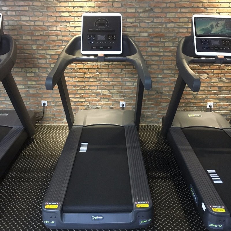 Профессиональная беговая дорожка DHZ X8400 - вид 2