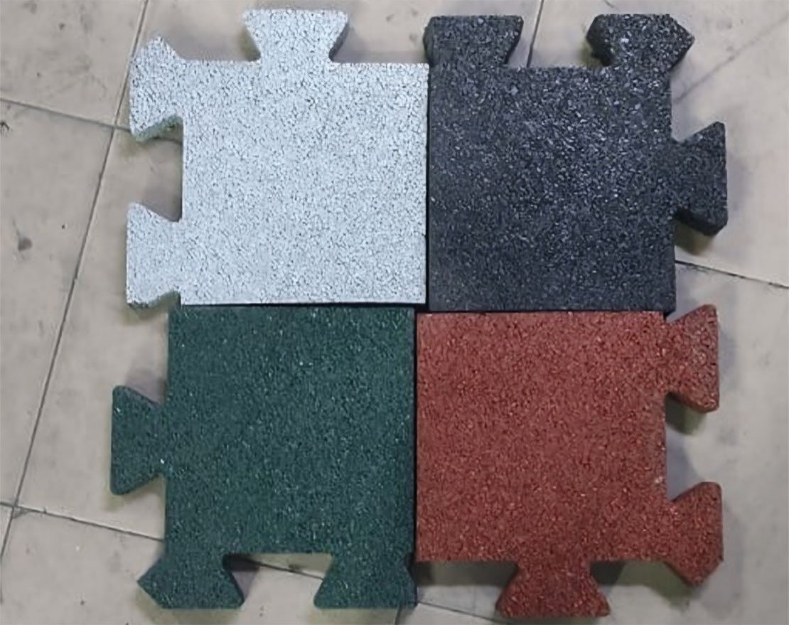 Резиновая плитка Puzzle 500х500 (25-37 мм) с рельефным основанием - вид 2